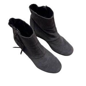 Toms Desert Wedge Ankle Booties Gray Suede Back Zip Women's US 9